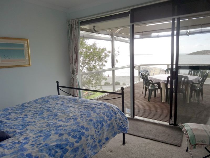 16 Investigator Crescent, Encounter Bay SA 5211