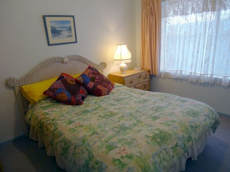 16 Investigator Crescent, Encounter Bay SA 5211