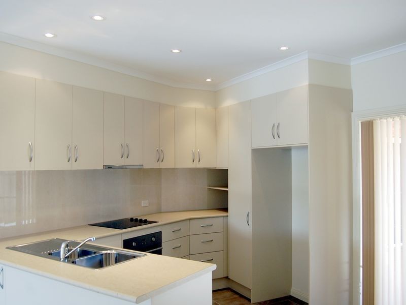 2 The Parkway, Victor Harbor SA 5211