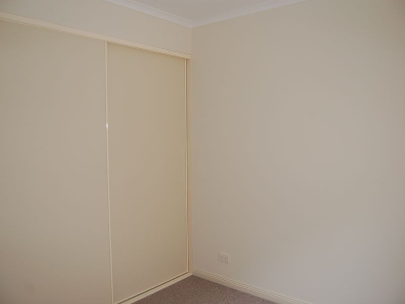 2 The Parkway, Victor Harbor SA 5211