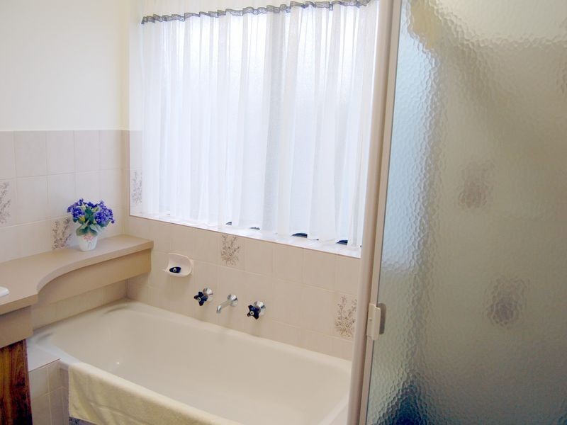 21 Passatt Street, Encounter Bay SA 5211