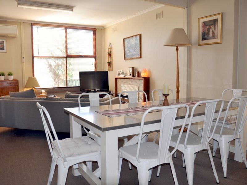 3 Leworthy Street, Victor Harbor SA 5211