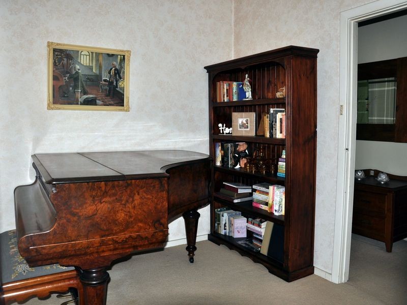 3 Leworthy Street, Victor Harbor SA 5211