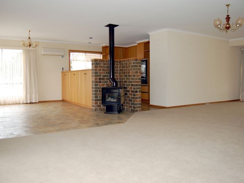 51 Whalers Road, Encounter Bay SA 5211