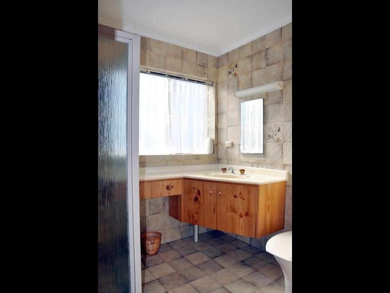 51 Whalers Road, Encounter Bay SA 5211