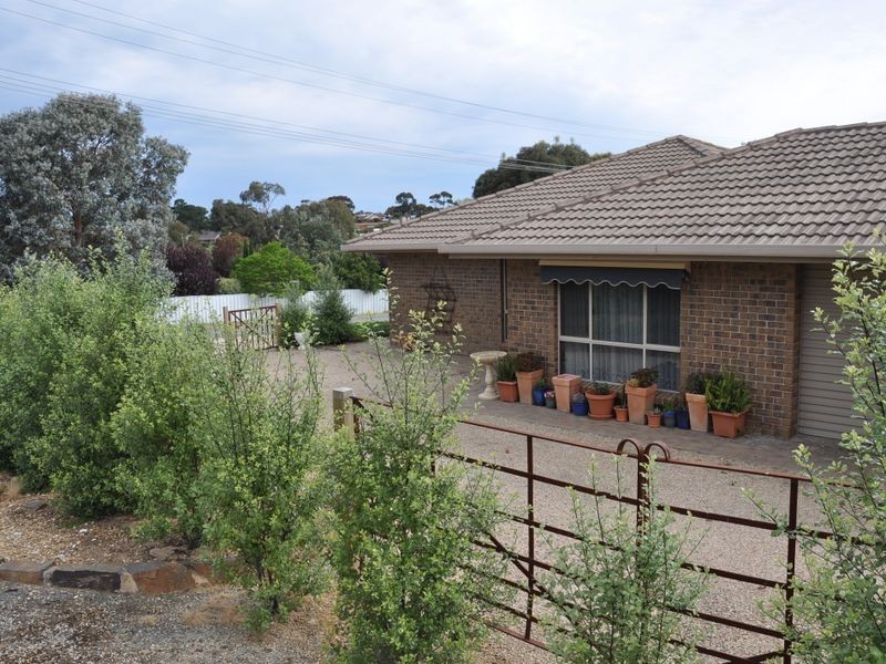 17 Norfolk Avenue, Victor Harbor SA 5211