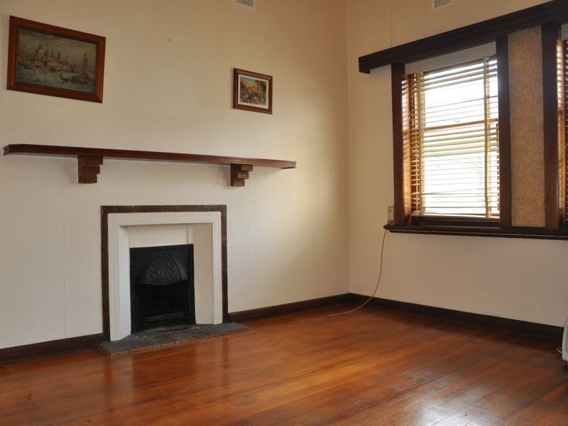 29 Acraman Street, Victor Harbor SA 5211