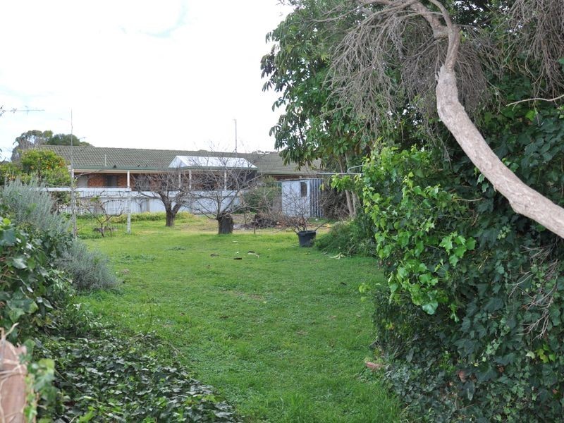 29 Acraman Street, Victor Harbor SA 5211