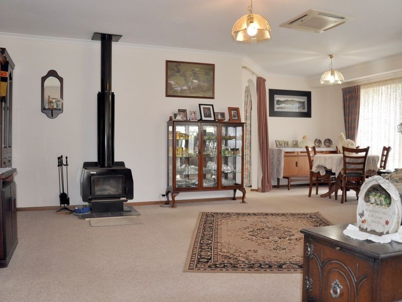 3 Hay Court, Victor Harbor SA 5211