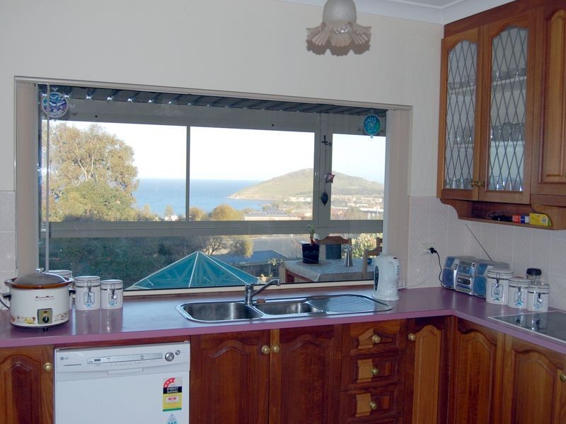 54 Dodson  Road, Encounter Bay SA 5211