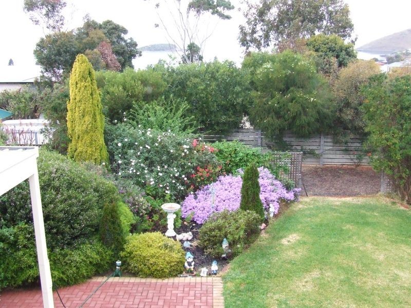 54 Dodson  Road, Encounter Bay SA 5211