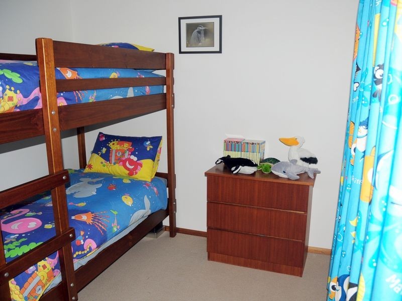 11 Russell Street, Encounter Bay SA 5211