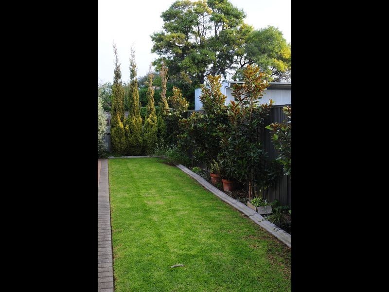 11 Russell Street, Encounter Bay SA 5211