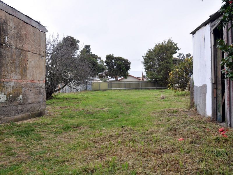 18 Sturt Street, Victor Harbor SA 5211