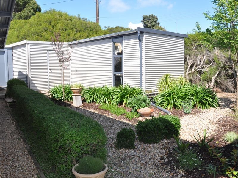 18 Island View Crescent, Encounter Bay SA 5211