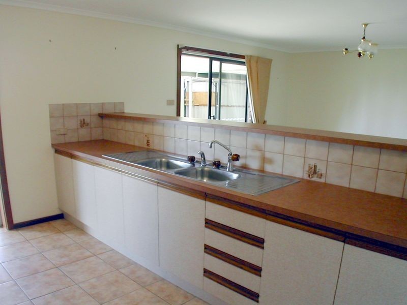 5 Gribble Court, Encounter Bay SA 5211