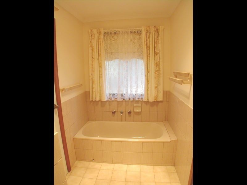 5 Gribble Court, Encounter Bay SA 5211