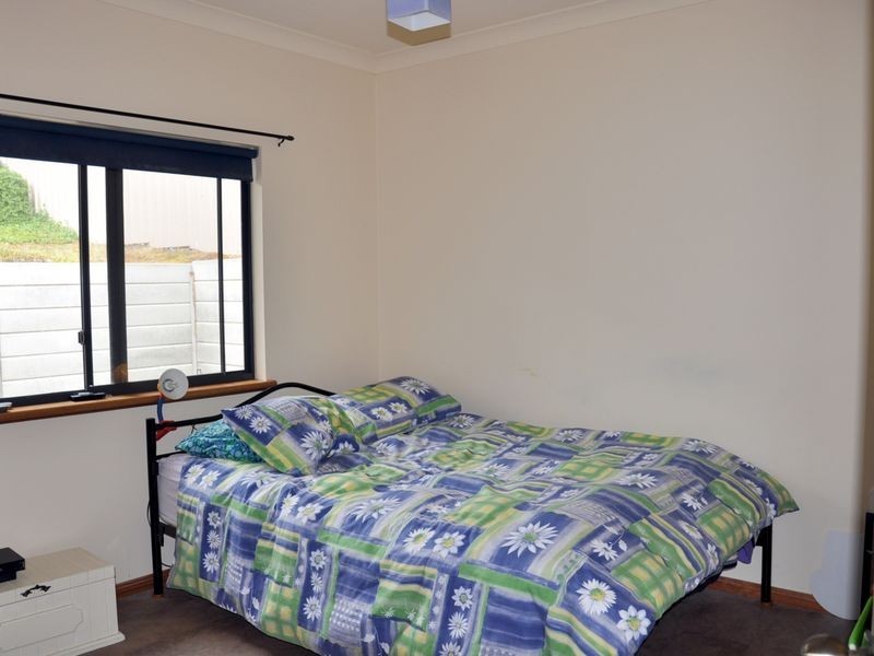 15 Gum Avenue, Victor Harbor SA 5211