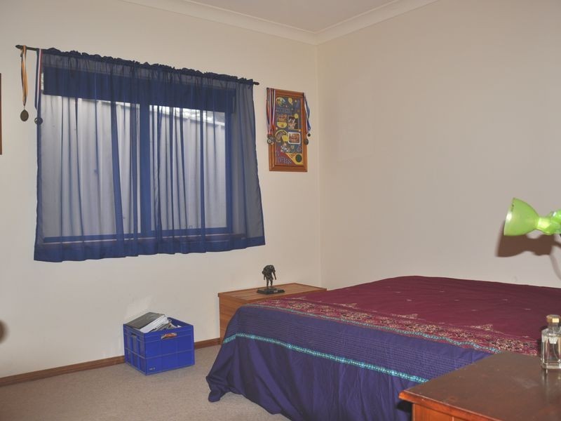 15 Gum Avenue, Victor Harbor SA 5211