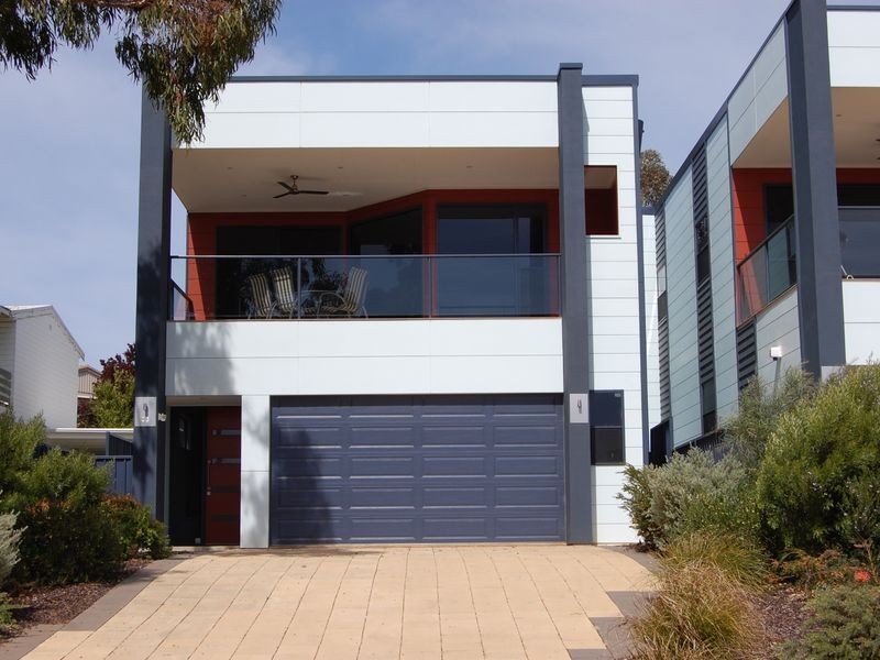 23 Nevin Avenue, Encounter Bay SA 5211