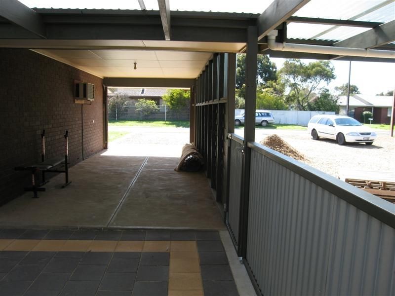 10 Lamont Road, Mccracken SA 5211