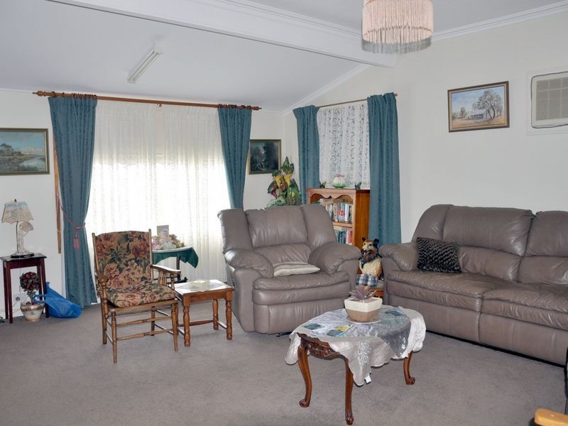 106 Albatross Avenue, Hayborough SA 5211