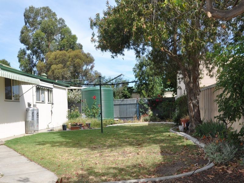 42 Lindsay Street, Victor Harbor SA 5211