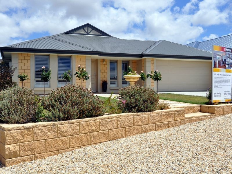 30 Rymill Avenue, Encounter Bay SA 5211