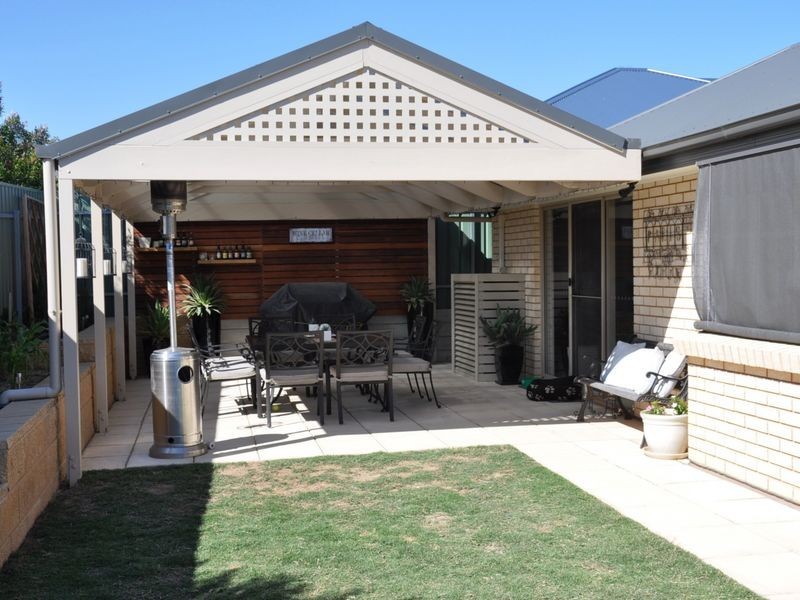 30 Rymill Avenue, Encounter Bay SA 5211