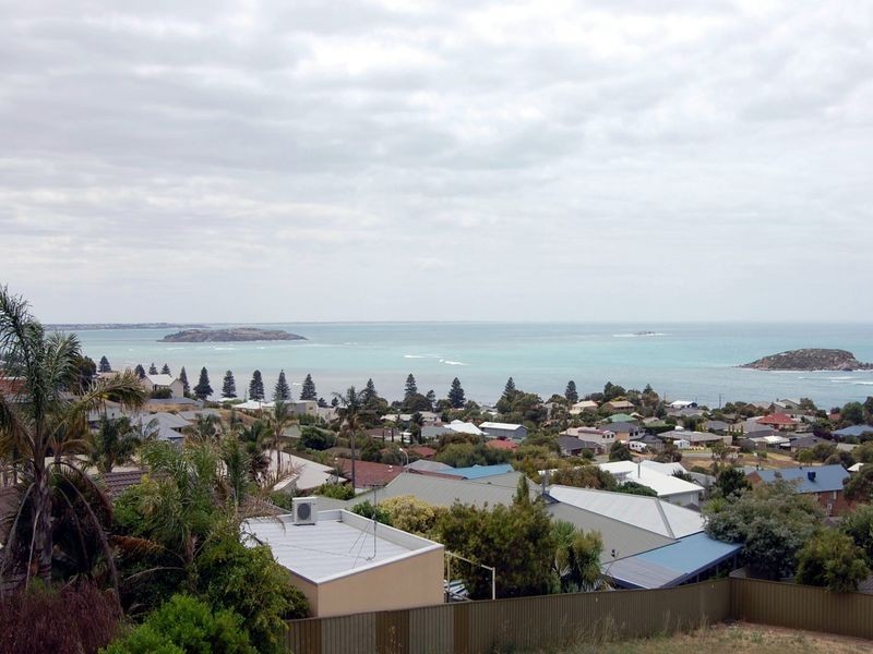 26 Davies Street, Encounter Bay SA 5211