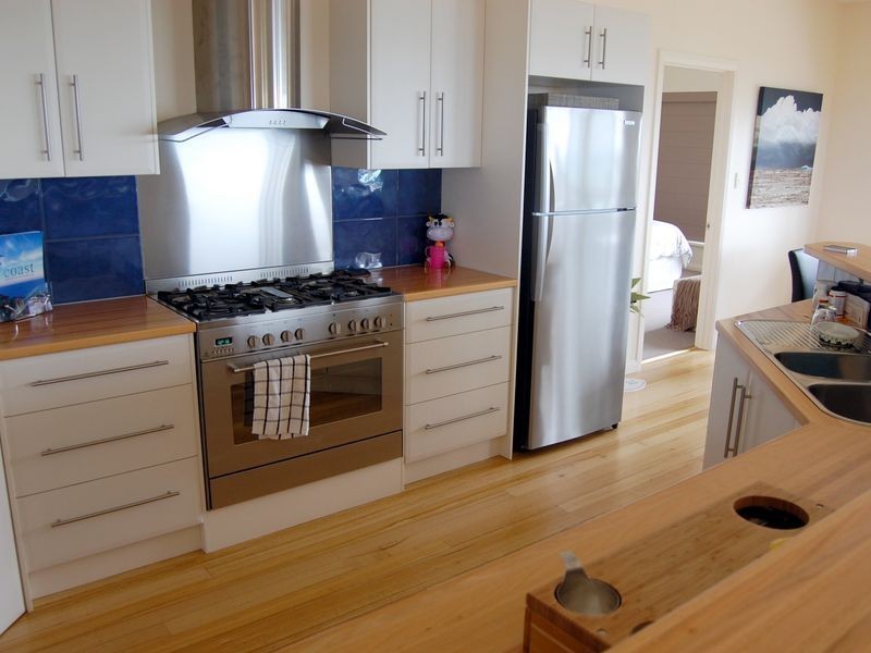 26 Davies Street, Encounter Bay SA 5211