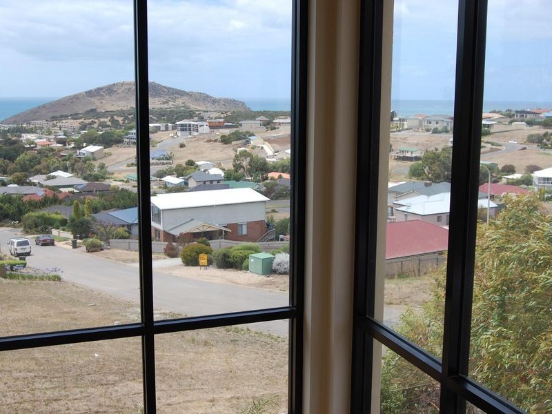 26 Davies Street, Encounter Bay SA 5211