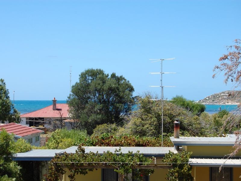 5 Giles Street, Encounter Bay SA 5211