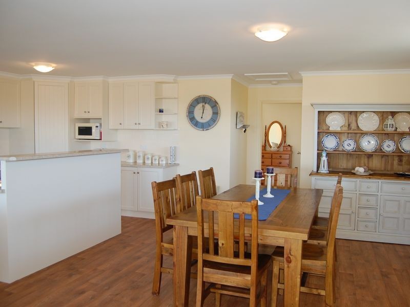 5 Giles Street, Encounter Bay SA 5211