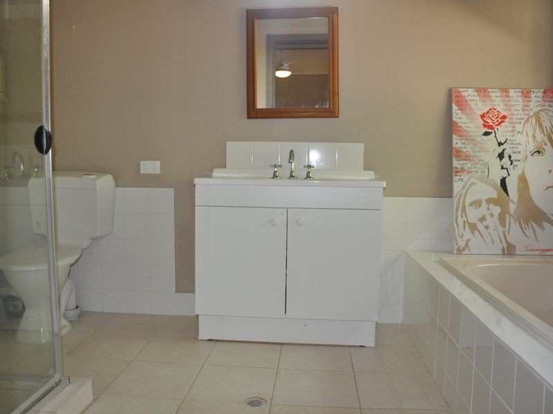 132 Wattle Drive, Mccracken SA 5211