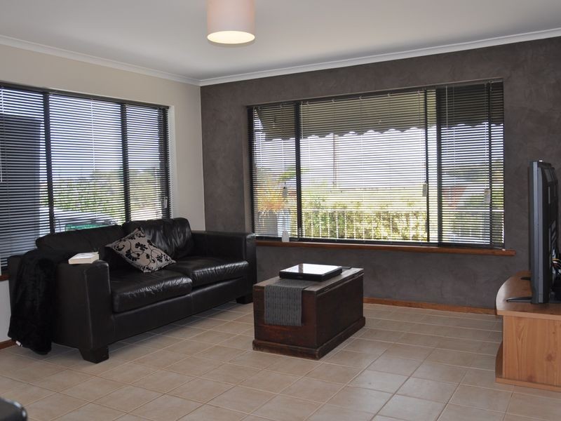 26 Norfolk Avenue, Victor Harbor SA 5211