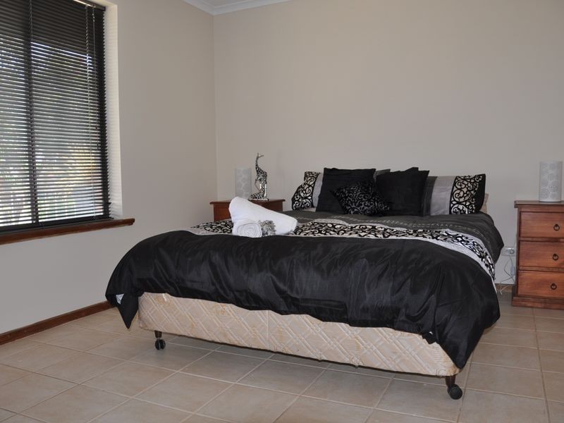 26 Norfolk Avenue, Victor Harbor SA 5211