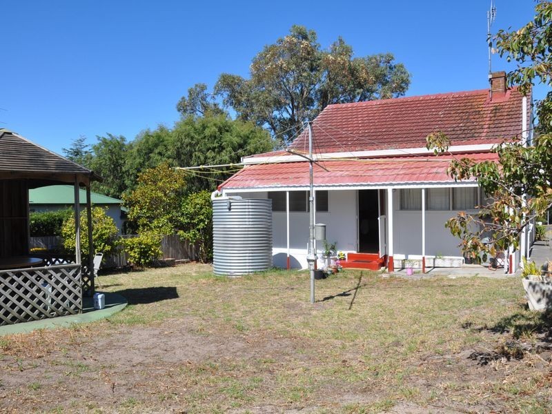 7 Hillview Road, Victor Harbor SA 5211