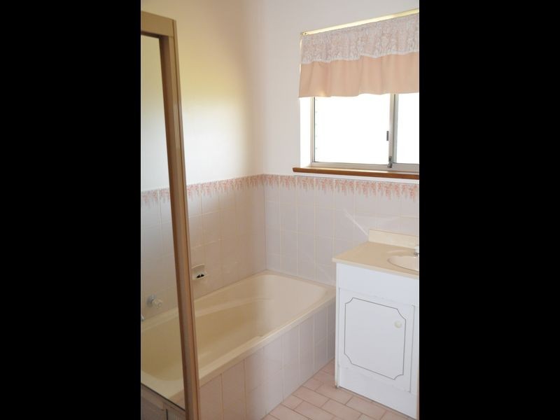 161 Bay Road, Encounter Bay SA 5211
