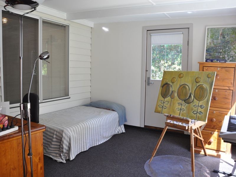 5 Lord Hobart Crescent, Encounter Bay SA 5211