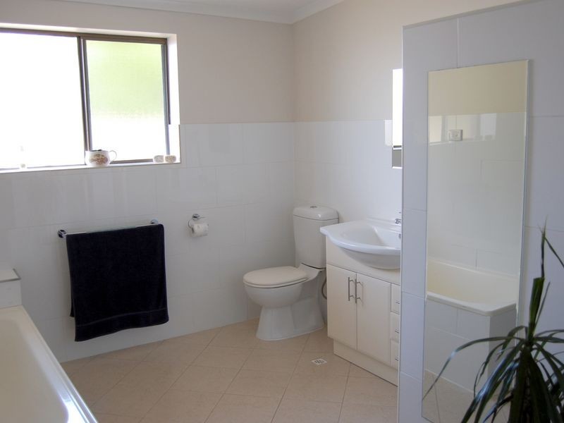 32 Chapman Road, Middleton SA 5213