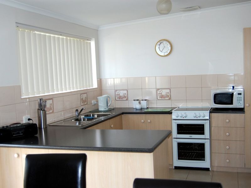 32 Chapman Road, Middleton SA 5213