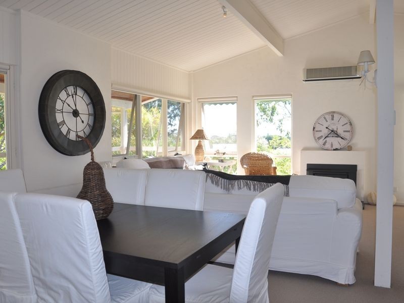 19 Ridge Avenue, Encounter Bay SA 5211