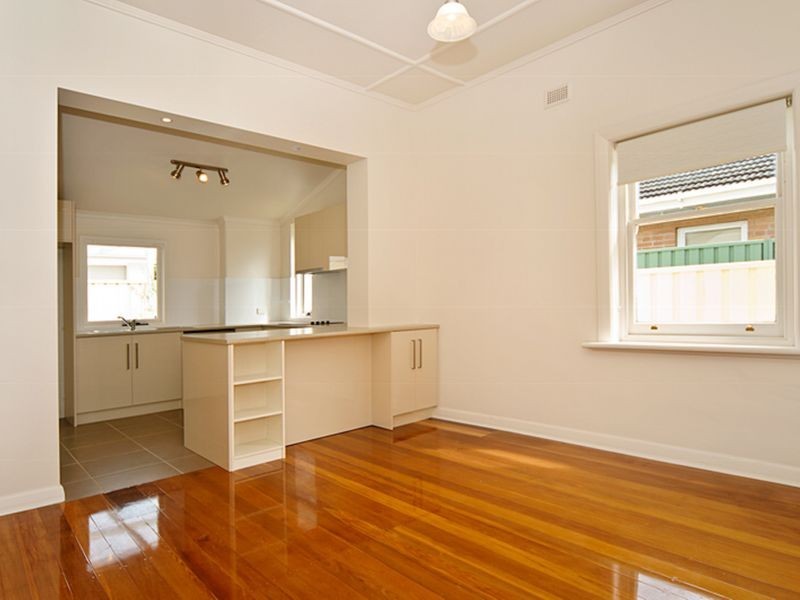 29 Acraman Street, Victor Harbor SA 5211