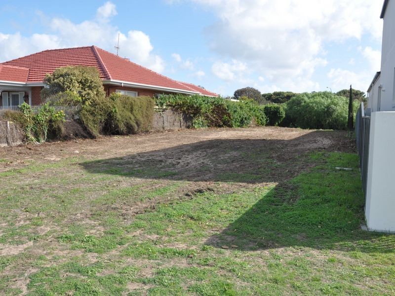5 Bridge Terrace, Victor Harbor SA 5211