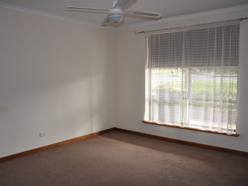 48 Sutherland Avenue, Hayborough SA 5211