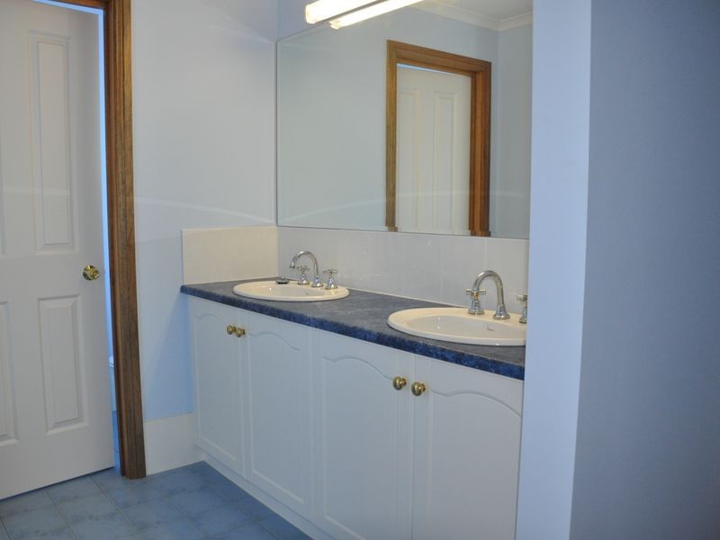 21 Norfolk Avenue, Victor Harbor SA 5211