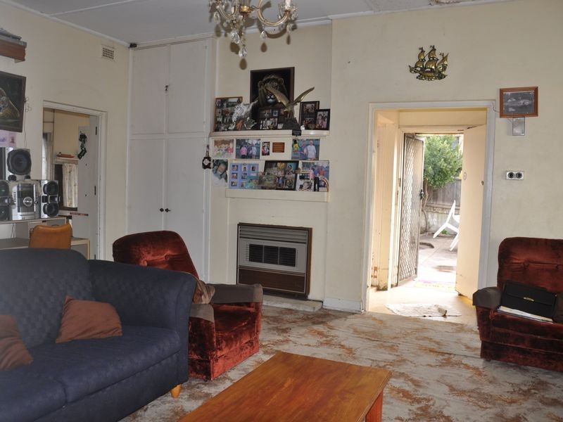 9 Peace Avenue, Victor Harbor SA 5211
