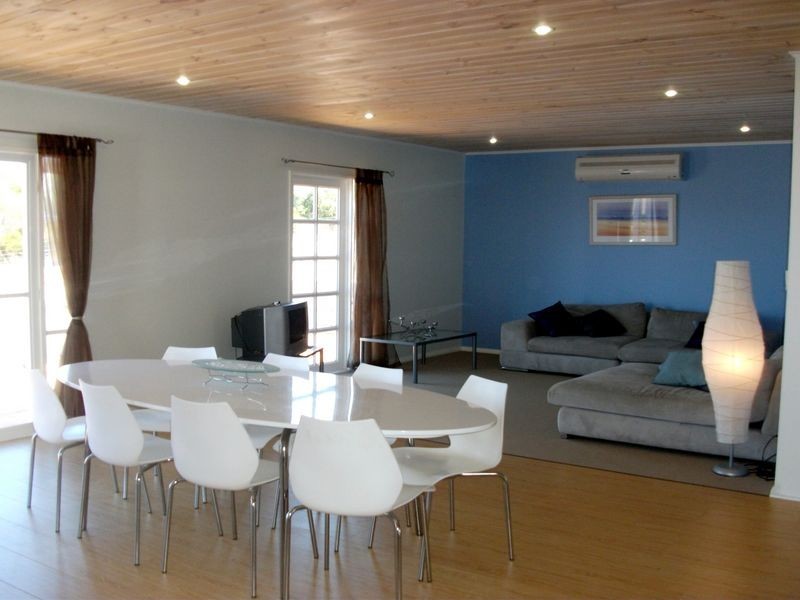 13 Minnamoora Crt, Encounter Bay SA 5211