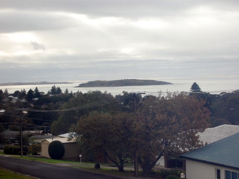 13 Seacrest Avenue, Encounter Bay SA 5211